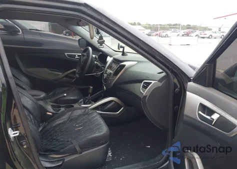 2012 Hyundai Veloster Base W/Gray from USA, damaged, VIN KMHTC6AD5CU024943